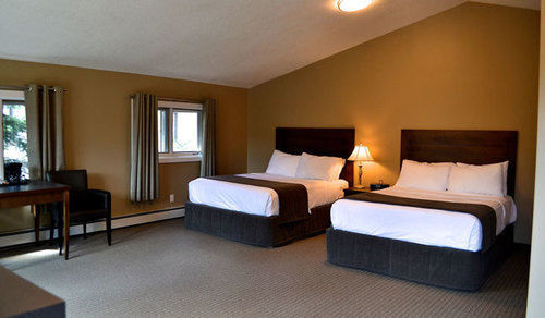 バンフ ア グッド ナイツ レスト ベッド ＆ ブレックファースト Bed & Breakfast エクステリア 写真