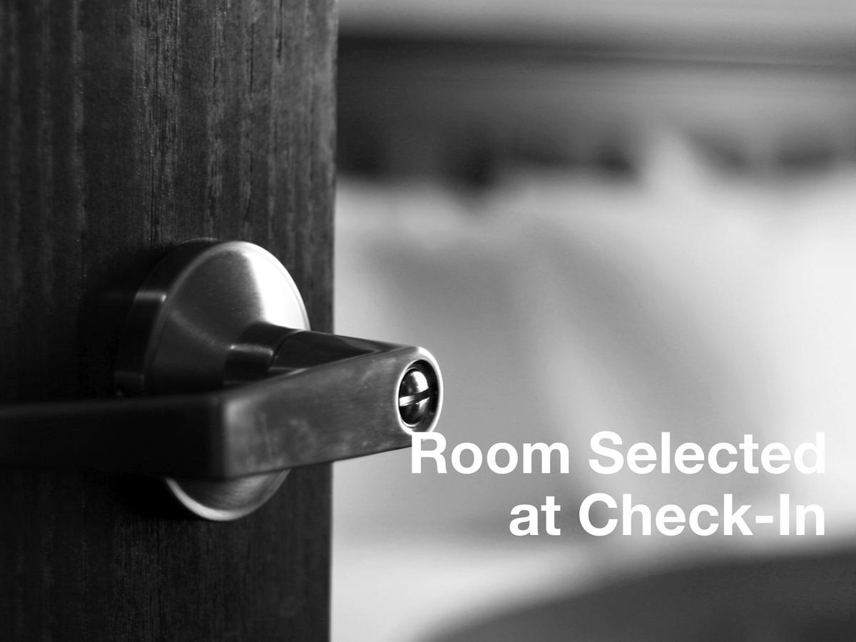 バンフ ア グッド ナイツ レスト ベッド ＆ ブレックファースト Bed & Breakfast エクステリア 写真